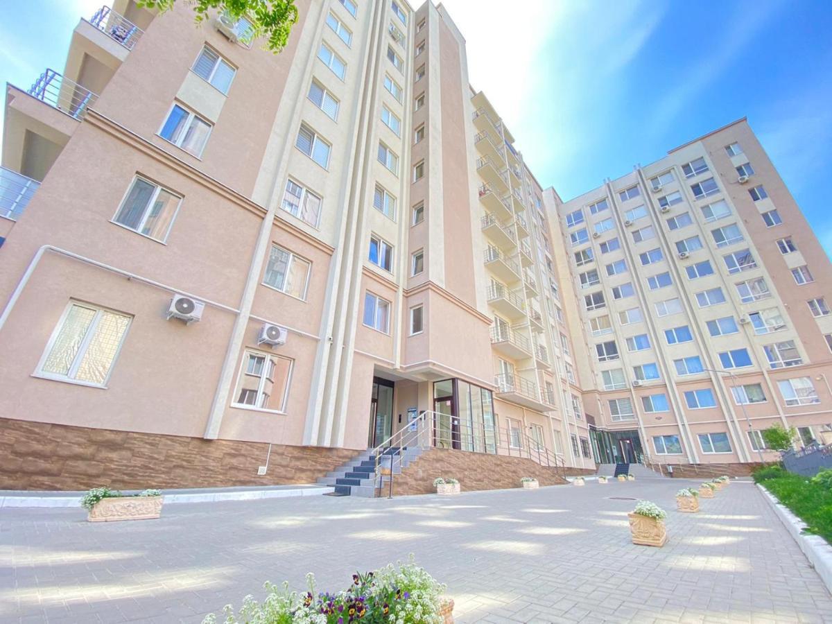 New Lux Apartment In Chişinǎu Buitenkant foto