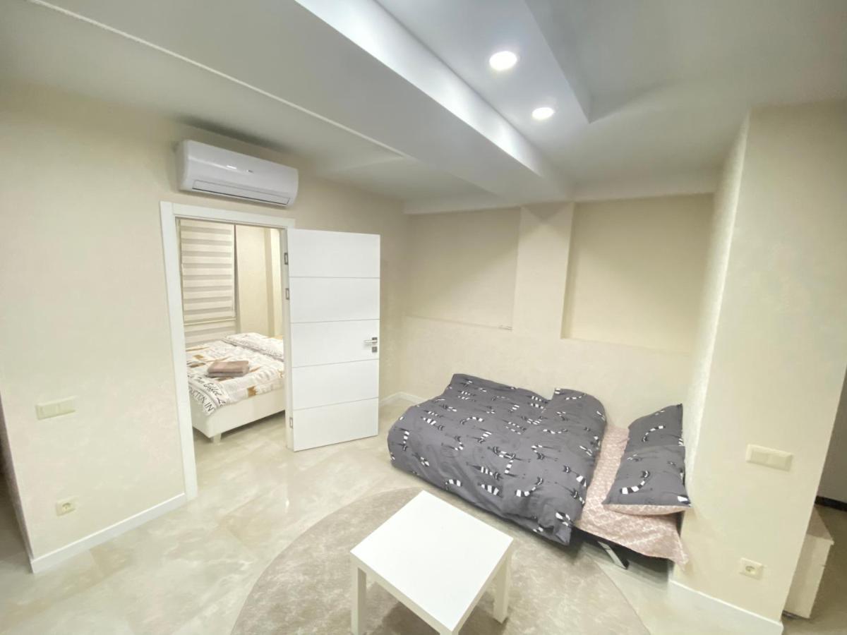 New Lux Apartment In Chişinǎu Buitenkant foto