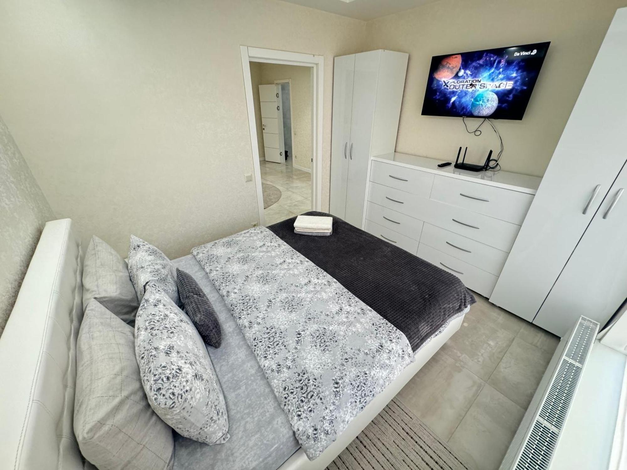 New Lux Apartment In Chişinǎu Buitenkant foto