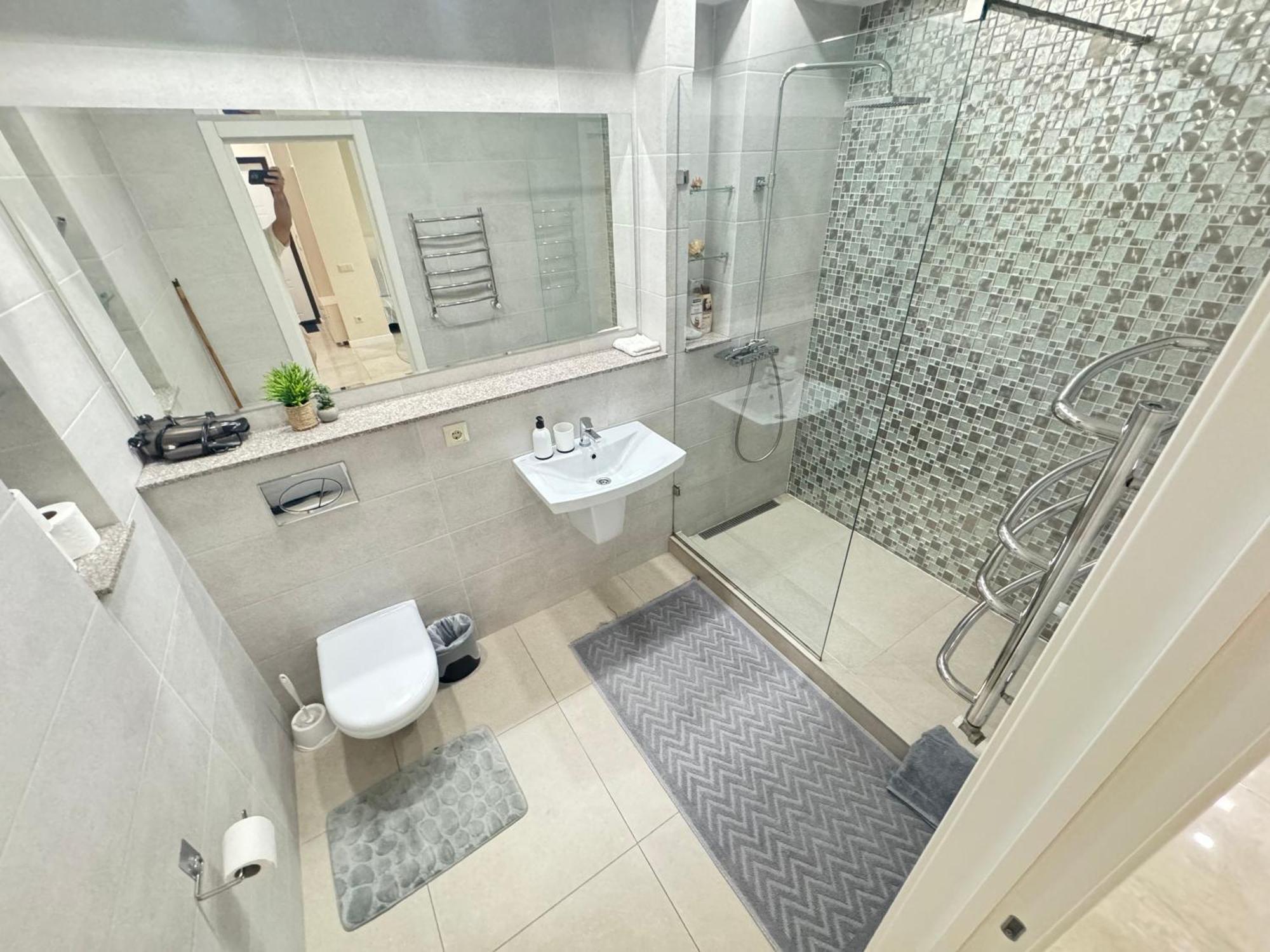 New Lux Apartment In Chişinǎu Buitenkant foto